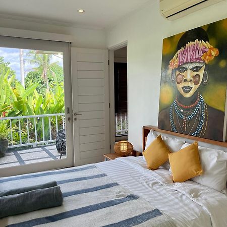 Private Suite In A Kids Friendly Big Shared Villa In Canggu Exteriör bild