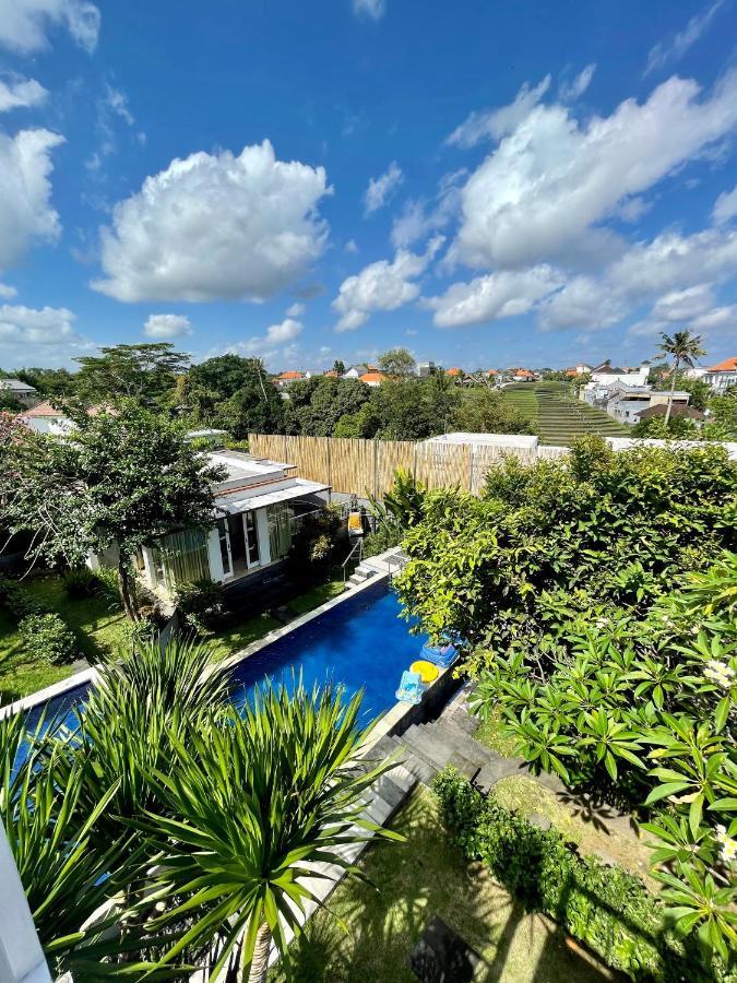 Private Suite In A Kids Friendly Big Shared Villa In Canggu Exteriör bild