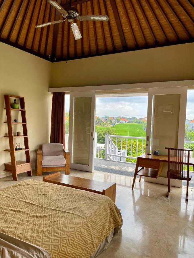 Private Suite In A Kids Friendly Big Shared Villa In Canggu Exteriör bild